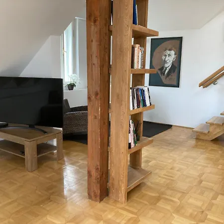 Vynimocny Apartman V Staromestskej Vile S Vyhladom Na Hrad * Bratislava