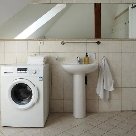 Vynimocny Apartman V Staromestskej Vile S Vyhladom Na Hrad Apartment